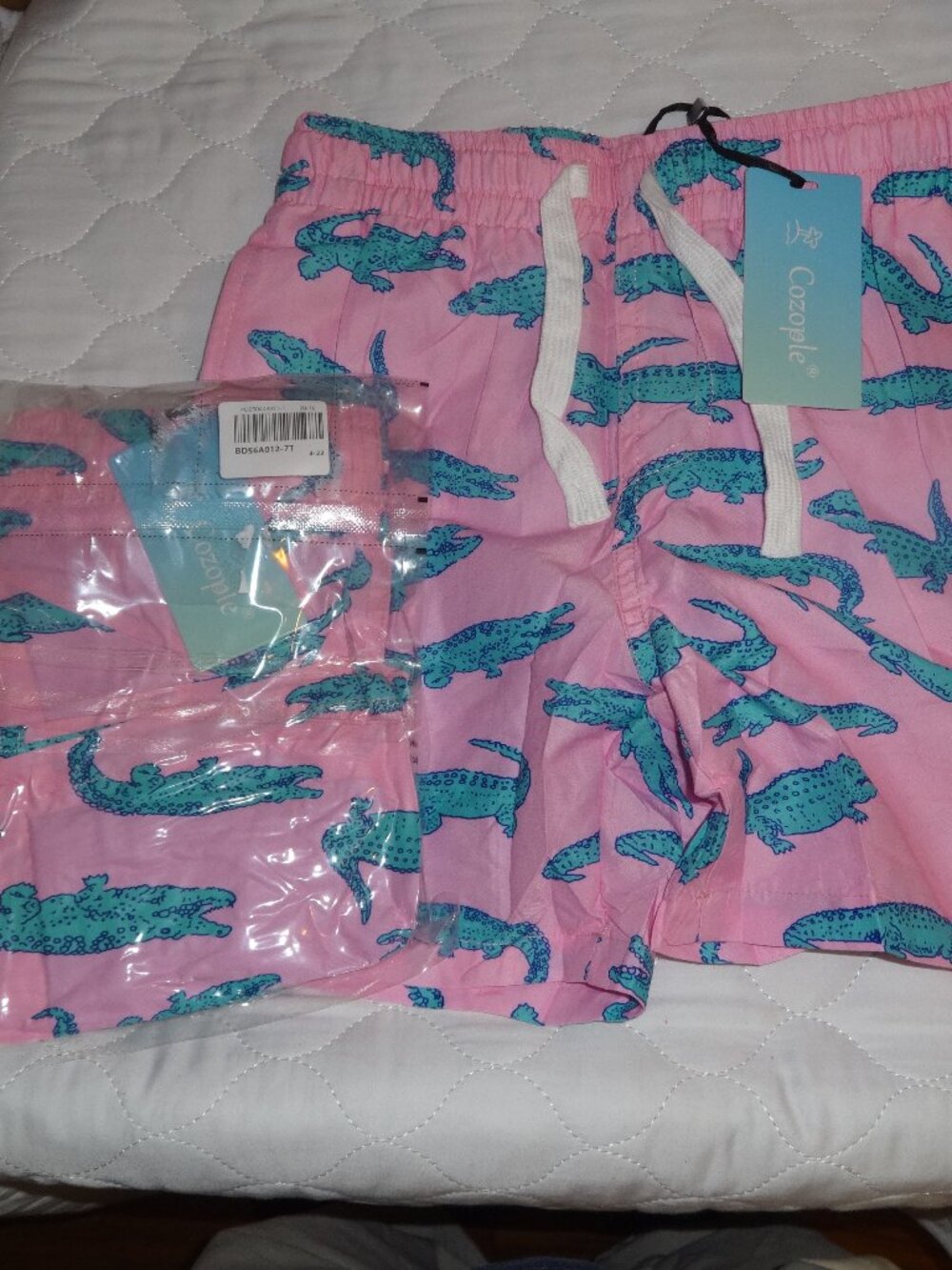 LOT OF 2 BOYS SWIM TRUNKS WITH COMPRESSION LINERS SIZE 7 NWT